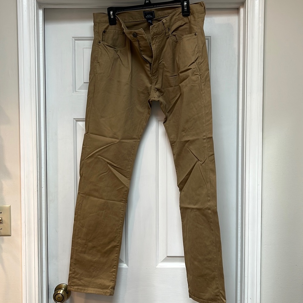 GAP Khakis